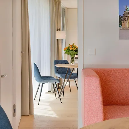 Elisapart - Am Sommerschloss Aparthotel 4*