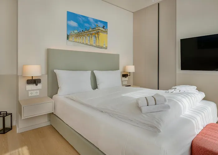 Elisapart - Am Sommerschloss